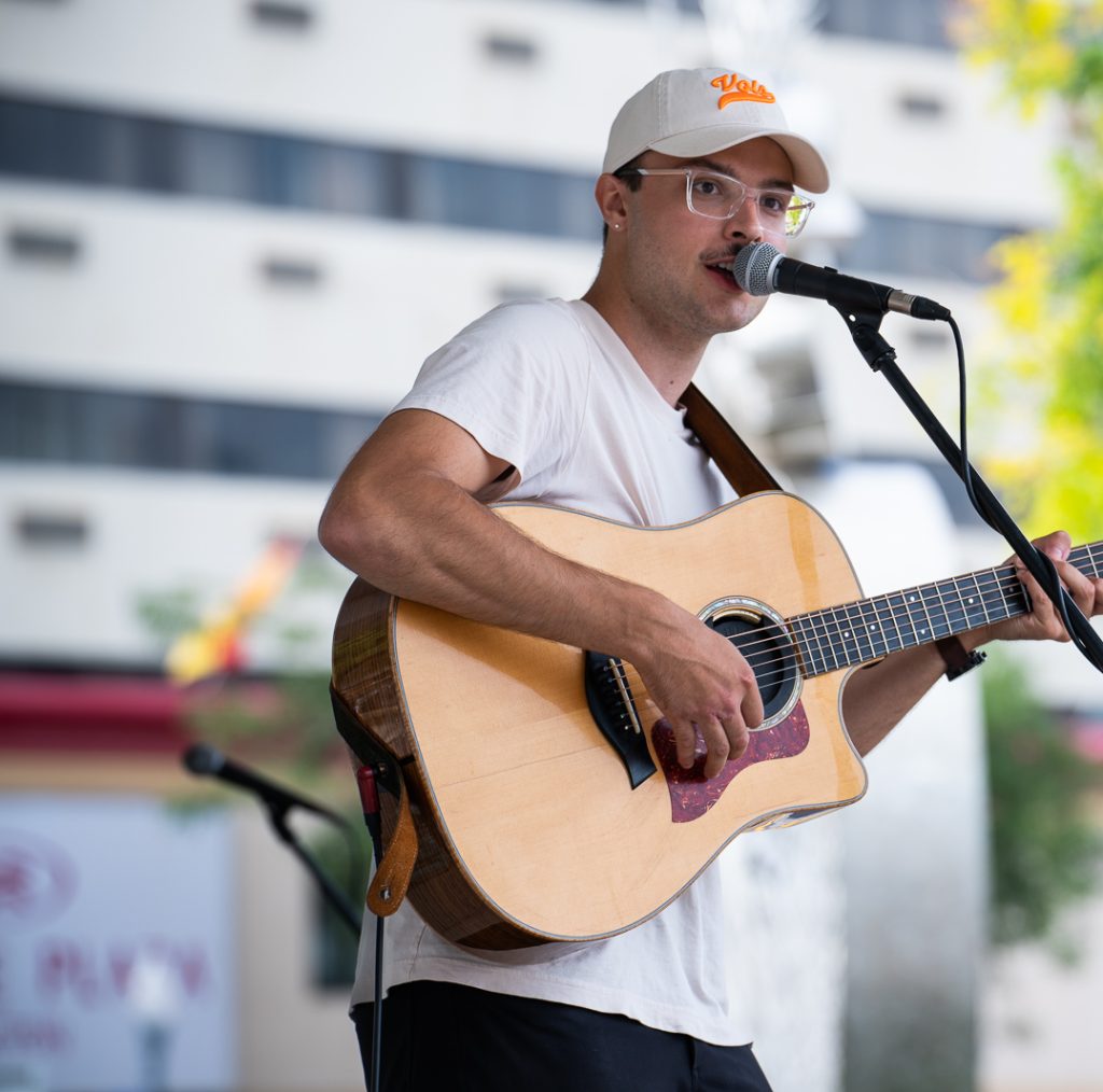 Country/folk artist Cameron Molloy Performing live